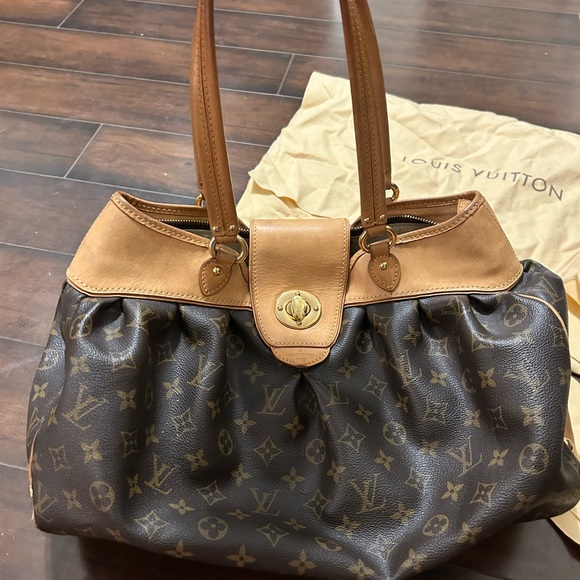 Vintage Louis Vuitton Logo Bag- Amazing Condition - Picture 5 of 9